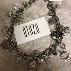 Otazu star statement necklace